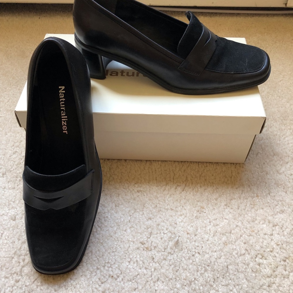 Naturalizer Shoes, only worn a few times.